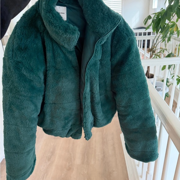 Cozy Green Faux Fur Jacket - Picture 1 of 4
